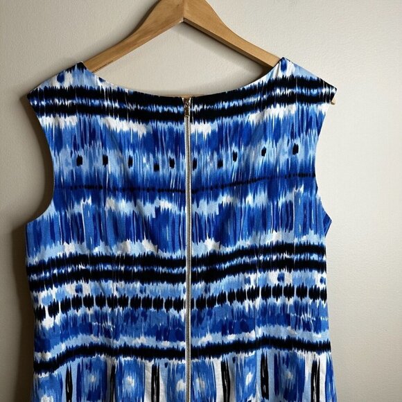 Tahari Sleeveless Midi Dress Sz 12P Blue Abstract Stripe Coastal Summer Fitted - Picture 10 of 14